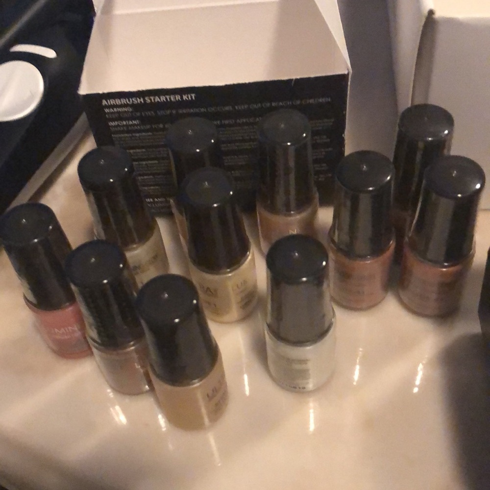 Luminess Air airbrush makeup system - Picture 9 of 12